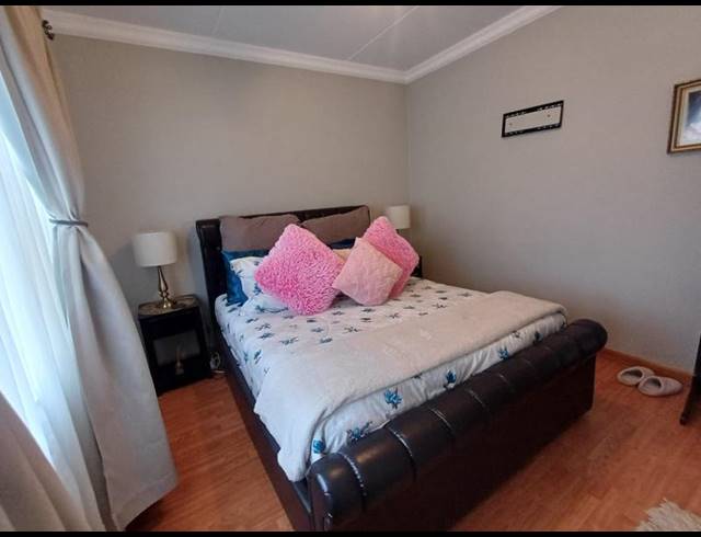 2 BEDROOM TOWNHOUSE FOR SALE IN BARDENE